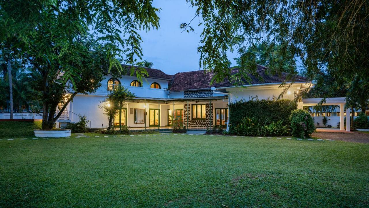 The Sacred Lotus Ayurveda Wellness Retreat Hotel Kochi Kültér fotó
