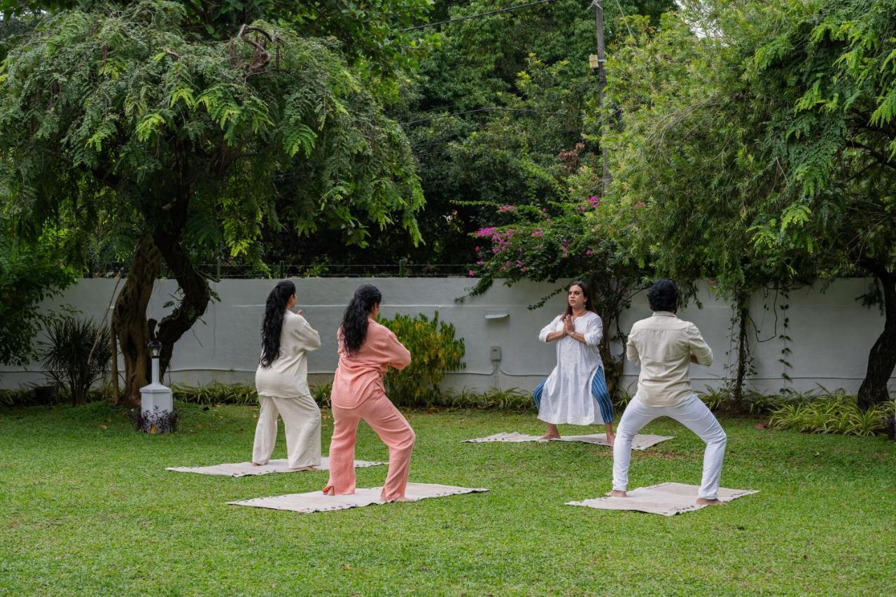 The Sacred Lotus Ayurveda Wellness Retreat Hotel Kochi Kültér fotó